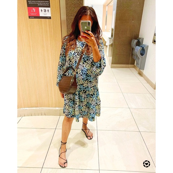 H&M Crepe Printed Dress - Picture 1 of 3